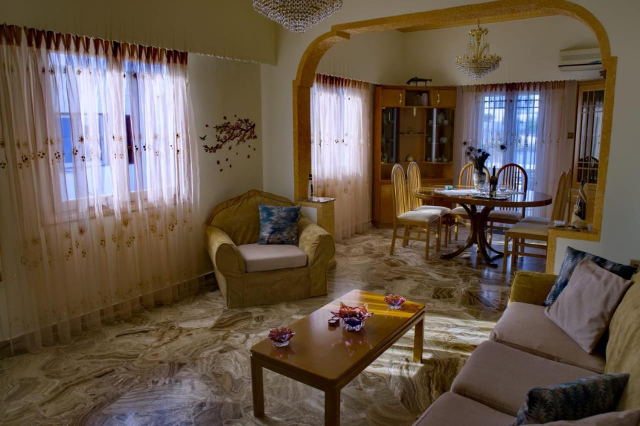 Afroditi'S House Villa Triovasalos Exterior photo